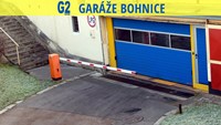 Garáže Bohnice - Foto