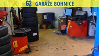 Garáže Bohnice - Foto